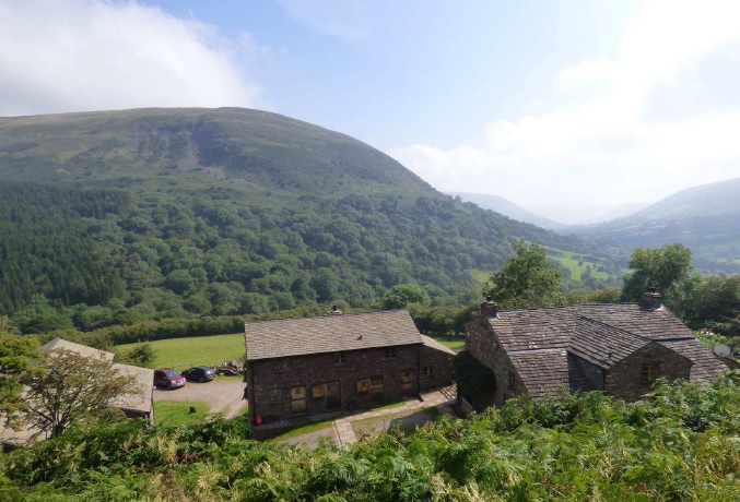 Tailored Retreats in the Welsh Mountains